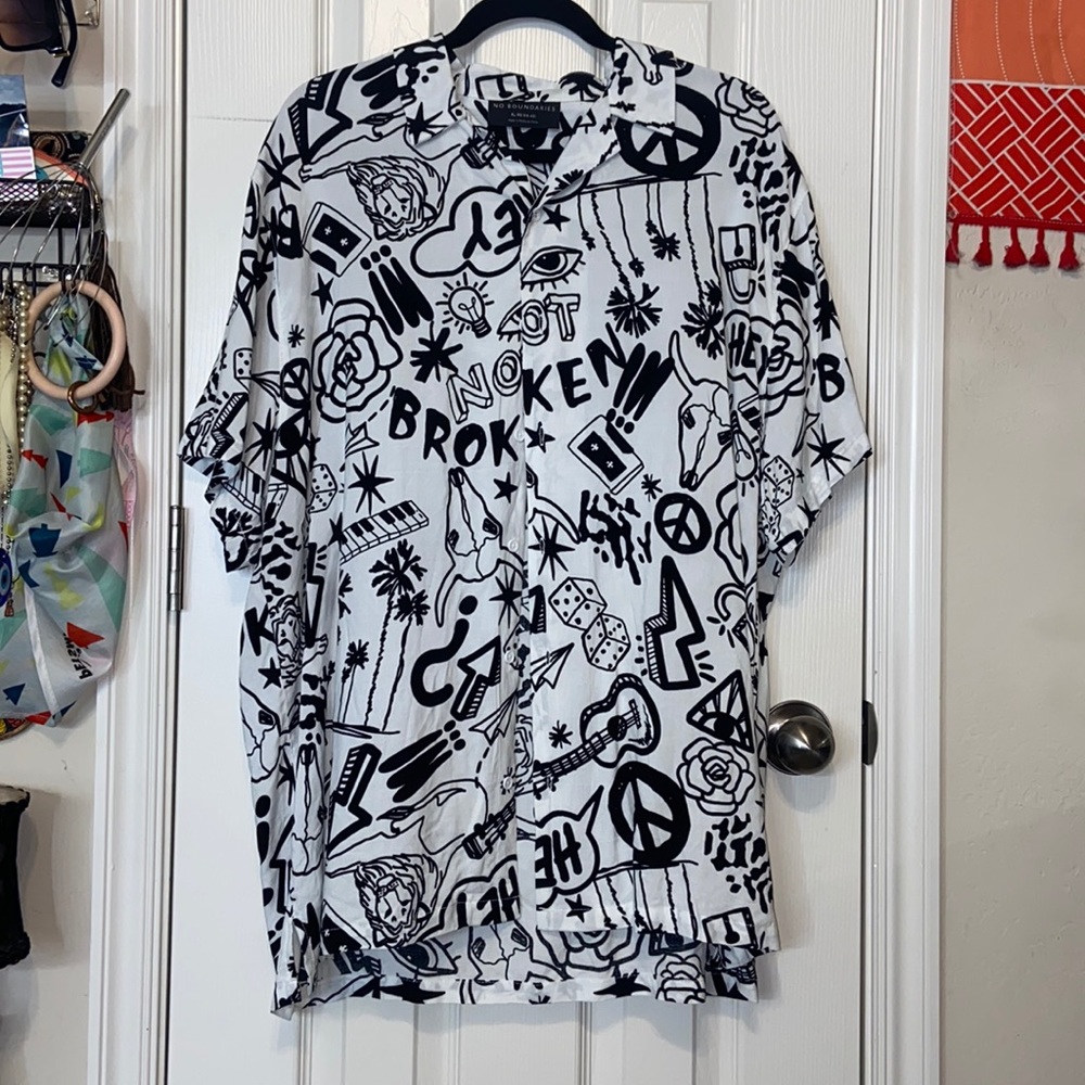 Graphic Button Up
